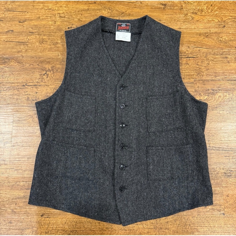 Johnson Woolen Mills Gray Herringbone Outdoor Button Front Wool Vest Men Medium